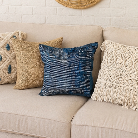 IKEA Turkish kilim wool accent throw pillow cover 18x18 coastal blue white boho - Picture 3 of 9